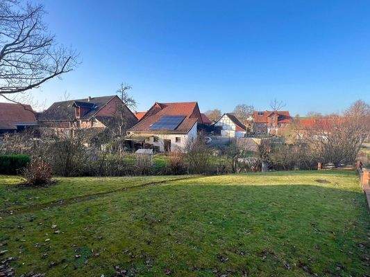 Großer Gartenbereich