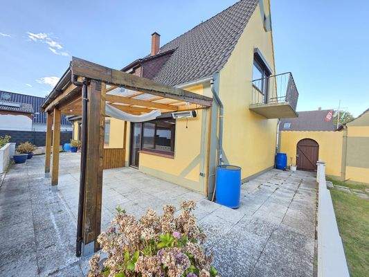 Überdachte Terrasse