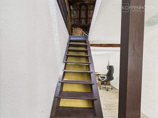 Aufgang zum Dachboden
