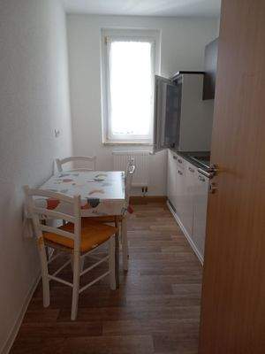 WMW 28 d EG links Küche mit Einbauküche