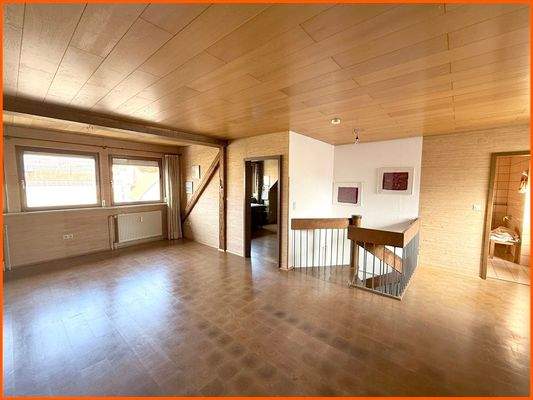 Großraum Dachgeschoss