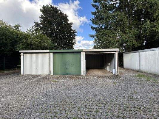 Garage rechts