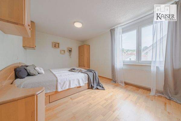 2- 6-Zimmer-Whg. OG+DG (16)