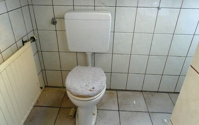 DG - Bad