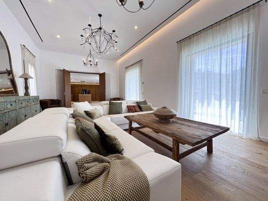 Finca mit Pool zum Verkauf in Capdella, Mallorca