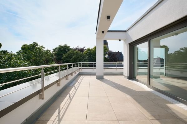 Dachterrasse Blick nach Westen