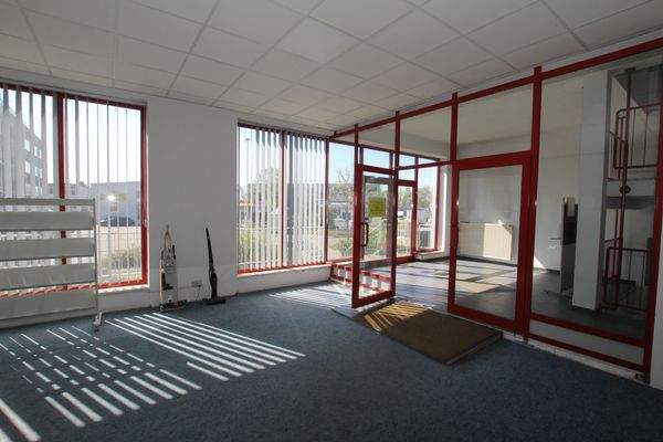 Eingang Büro/Ausstellung