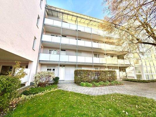 Auf dem Weg zum Eingang Ihrer Wohnung