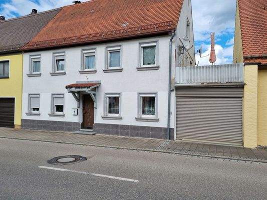 Dachterrasse und Garage