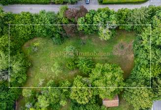 Baugrundstück im Herzen von Berg