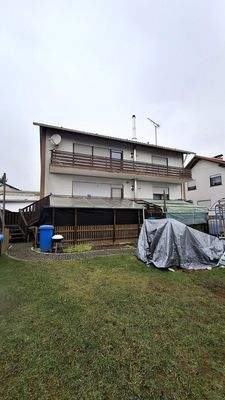 Rückseite mit Garten