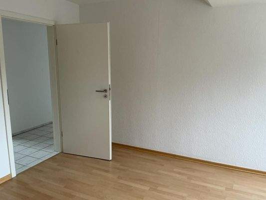 Kinderzimmer Blick zum Flur