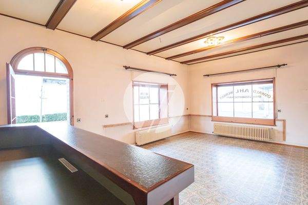 Gewerbe / Vinothek (2)