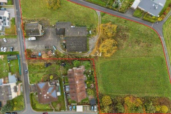 Grundstücksareal von oben, markiert