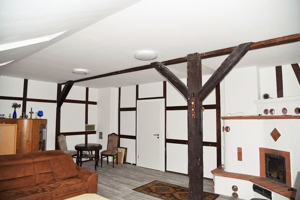 Wohnzimmer mit Kamin