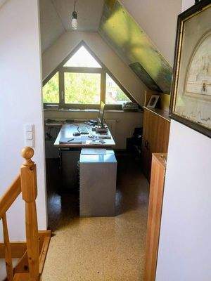 Büro im Spitzboden mit WC