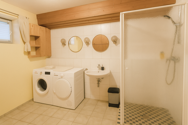 UG-Zweites Bad mit Dusche & Waschbereich