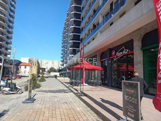 Shops in a Complex with Bazaar Concept in İstanbul Beylikdüzü