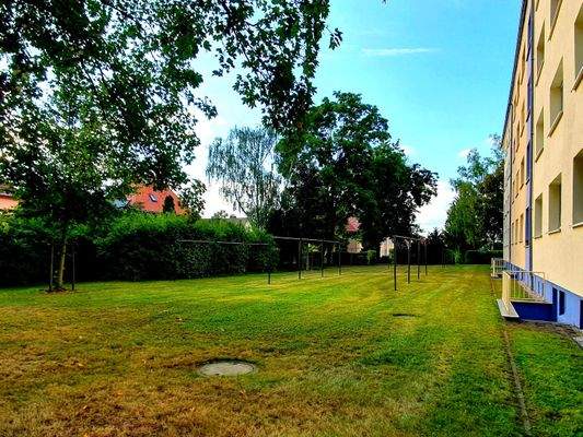 begrünter Hinterhof