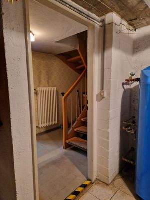 Kellergeschoss mit Treppe