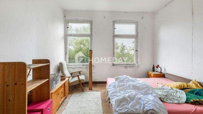 1. OG Schlafzimmer 2 1