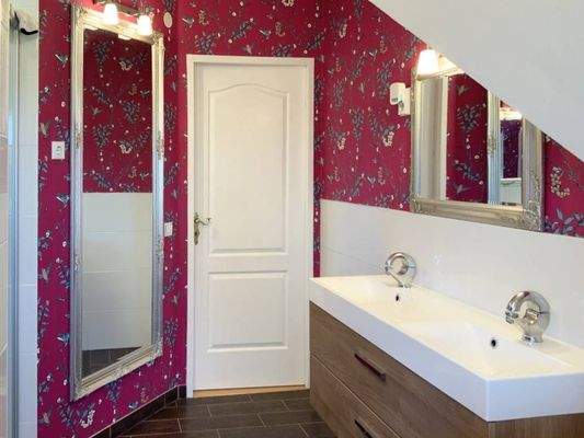 Badezimmer im Obergeschoss