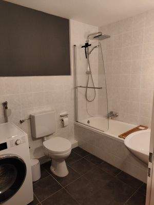 Vollbad mit WM-Stellplatz