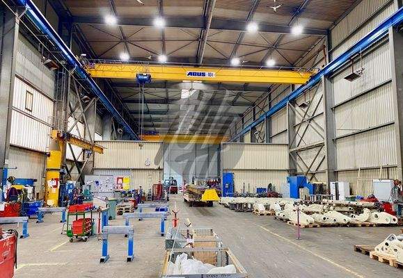 INFOS UNTER: 06171-586000