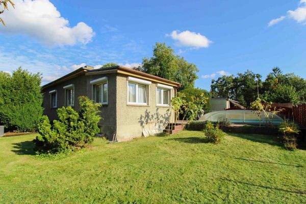 Außenansicht Garten hinten