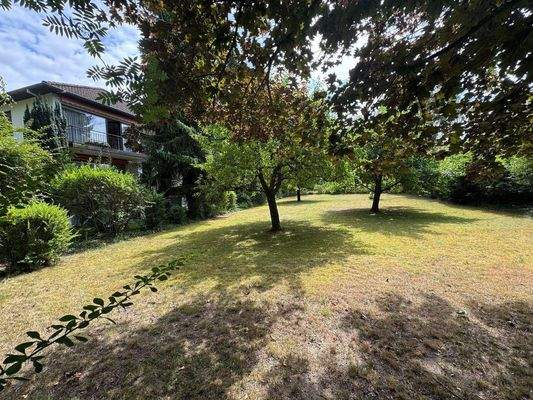 zusätzliches Baugrundstück