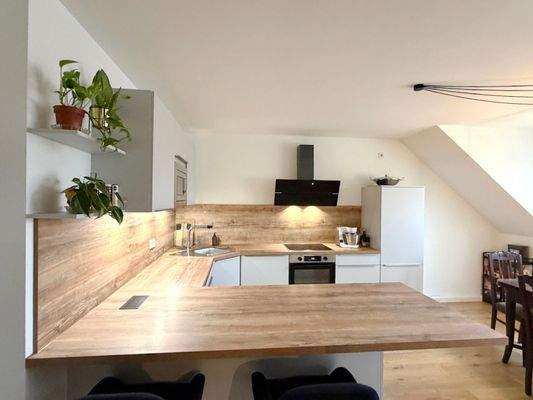 Einbauküche (kann erworben werden)