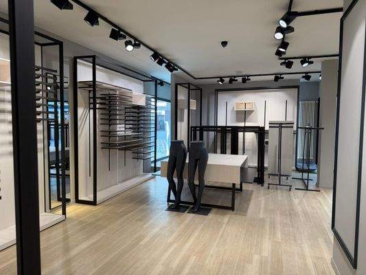 Alles wartet auf Sie