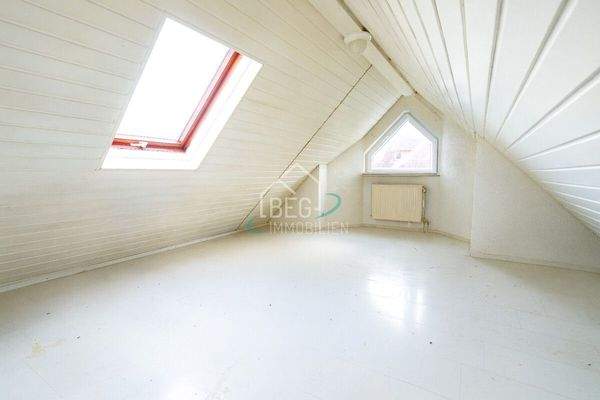 Schlafzimmer Spitzboden