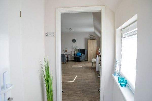 Praxis Nebengebäude