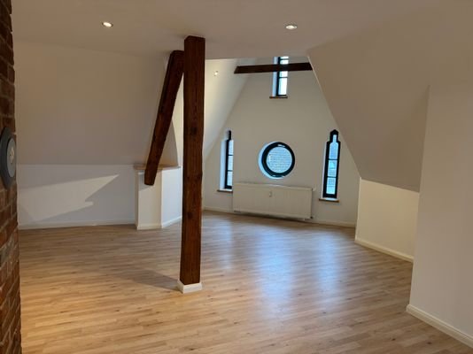 Wohnzimmer im Dachgeschoss