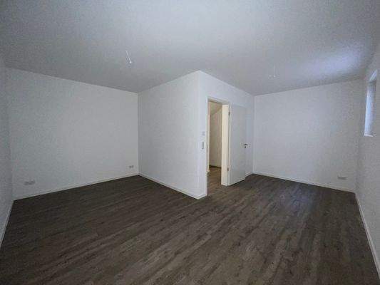 Wohnlicher Raum im KG