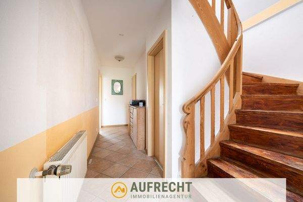 einladender Flurbereich EG