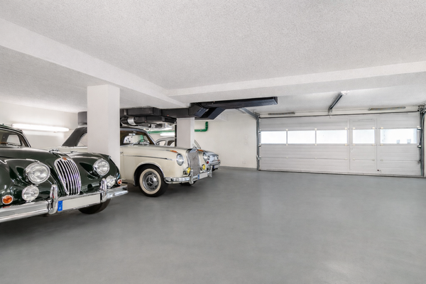 Tiefgarage für 4 Autos