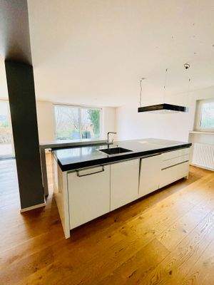 Innen_Küchenblock der Einbauküche.jpeg