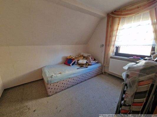 Kinderzimmer 1 im OG