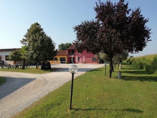 Eingang zur Grünanlage