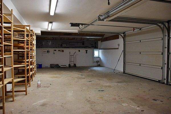 Doppelgarage im Keller