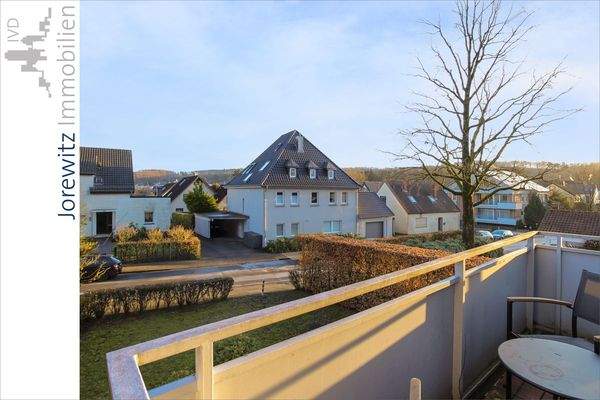 008 - Balkon - Straße