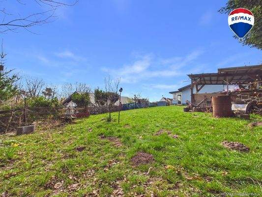 REMAX Immobilie DeLux Einfamilienhaus Garten Bexbach Mark Borowicz 