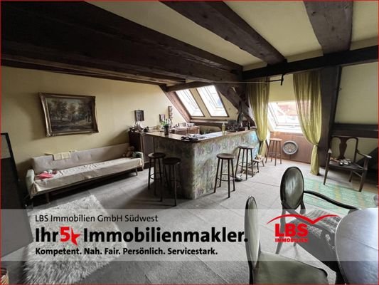 Wohnzimmer 1.DG