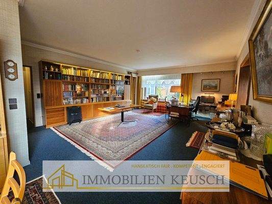 Großes Wohnzimmer & Büro EG