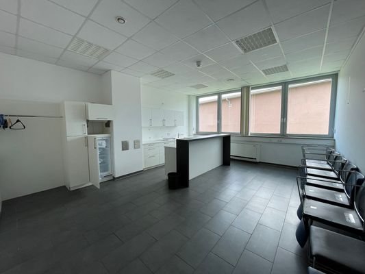 innen  OG  Büro  Soz Küche    