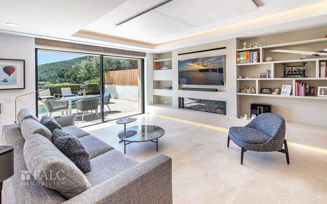 doppelhaushaelfte-es-capdella-5