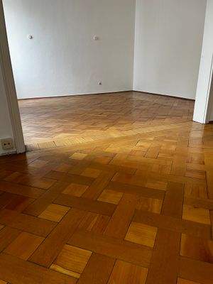 07 Parkett.JPG