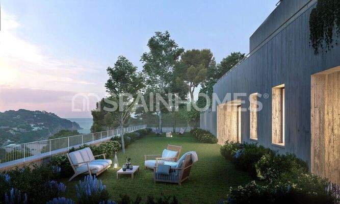 Luxury Seafront Flats Amid Nature in Begur